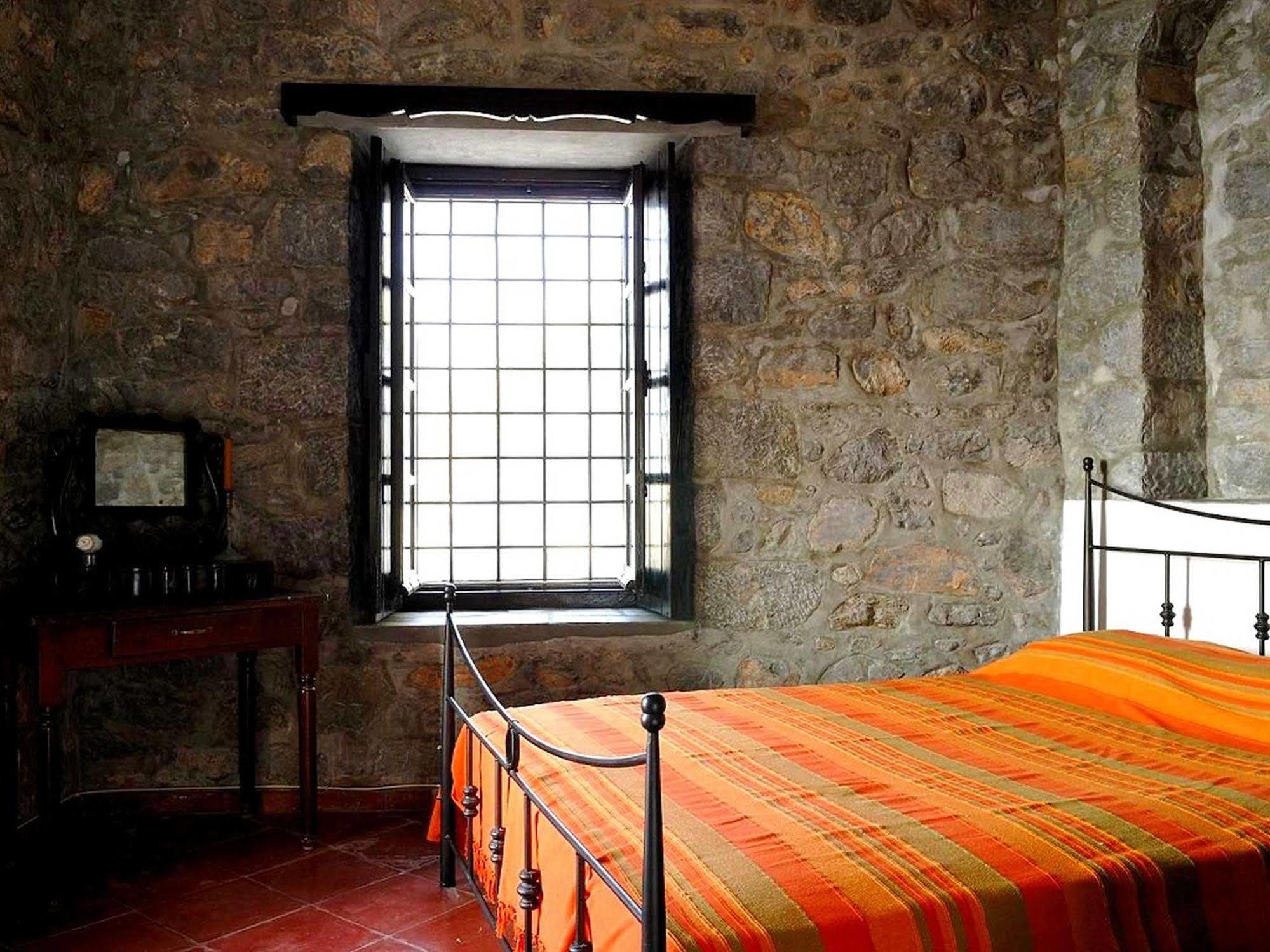 Villa Castello 이드라 외부 사진