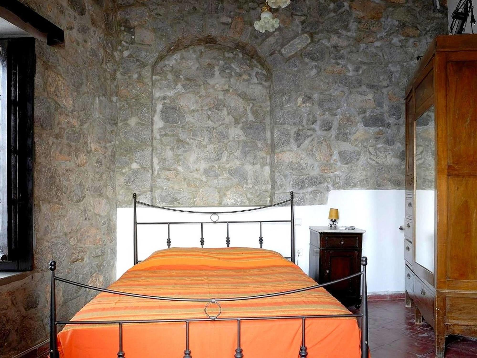 Villa Castello 이드라 외부 사진
